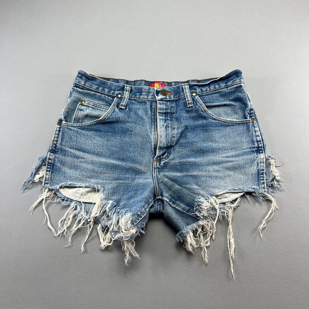 Wrangler Denim Cutoff Shorts Women 32 Blue Cotton Slim Fit Distressed Fringe Hem